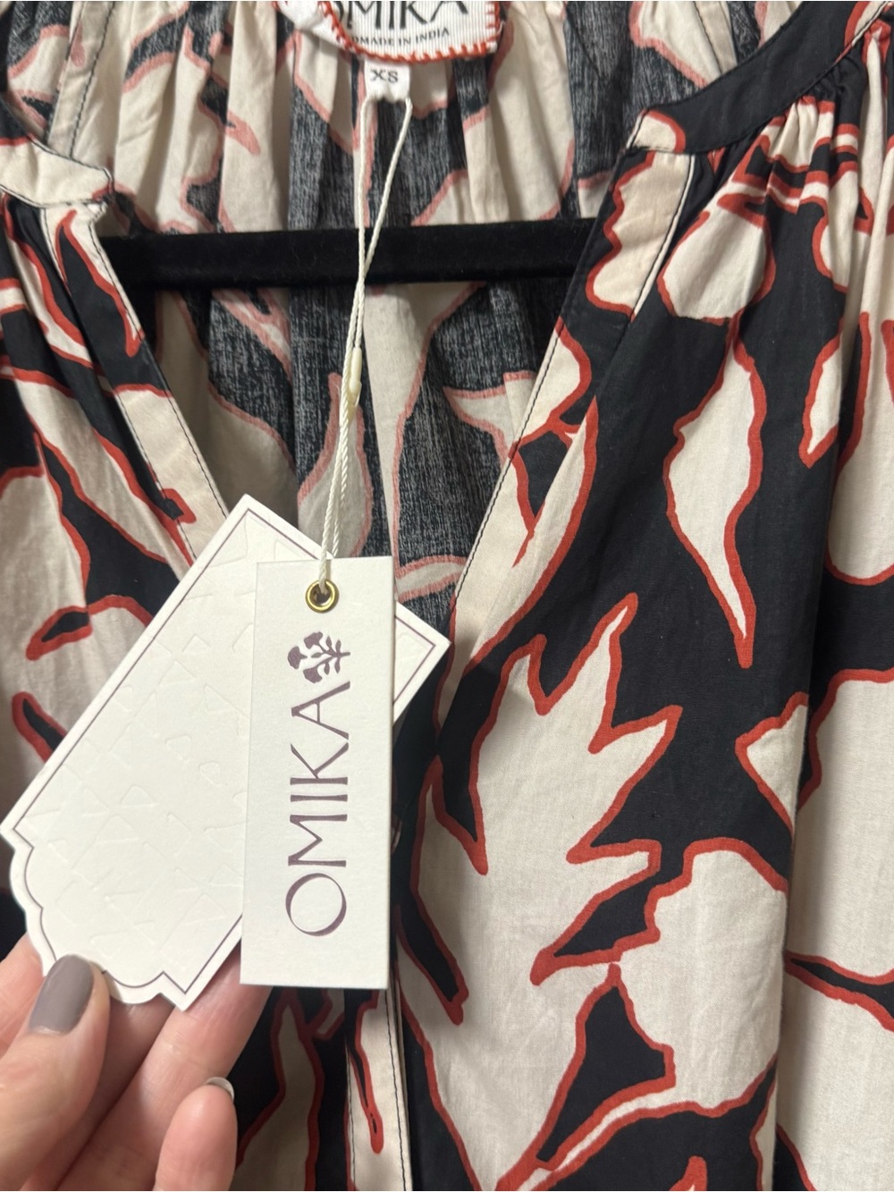 Omika Emerson Black, Coral, & Cream Floral Tie-Waist Midi Dress Bianca Cliff XS - Picture 8 of 11